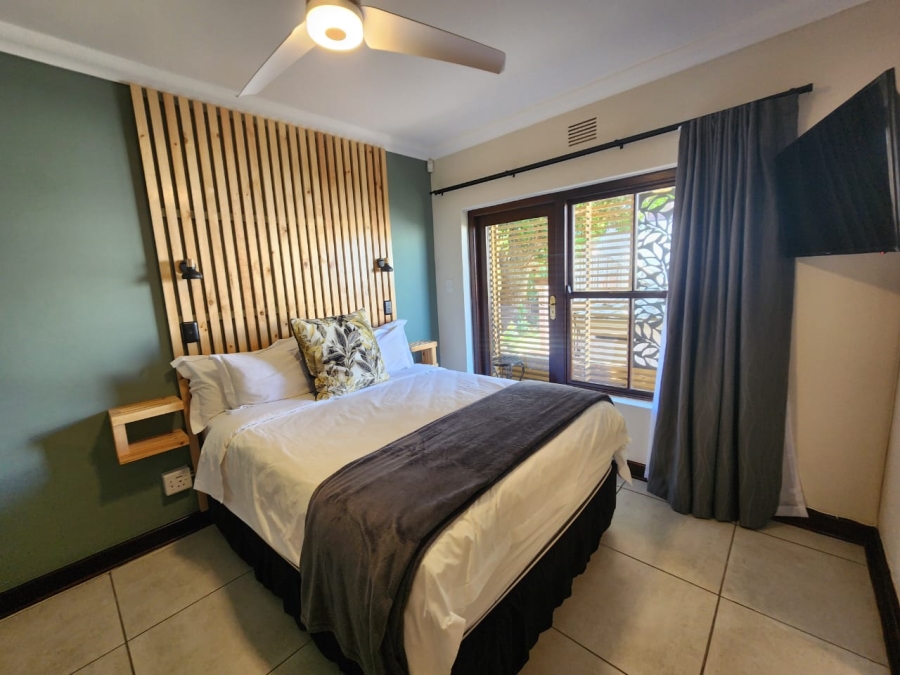 10 Bedroom Property for Sale in Wilderness Central Western Cape